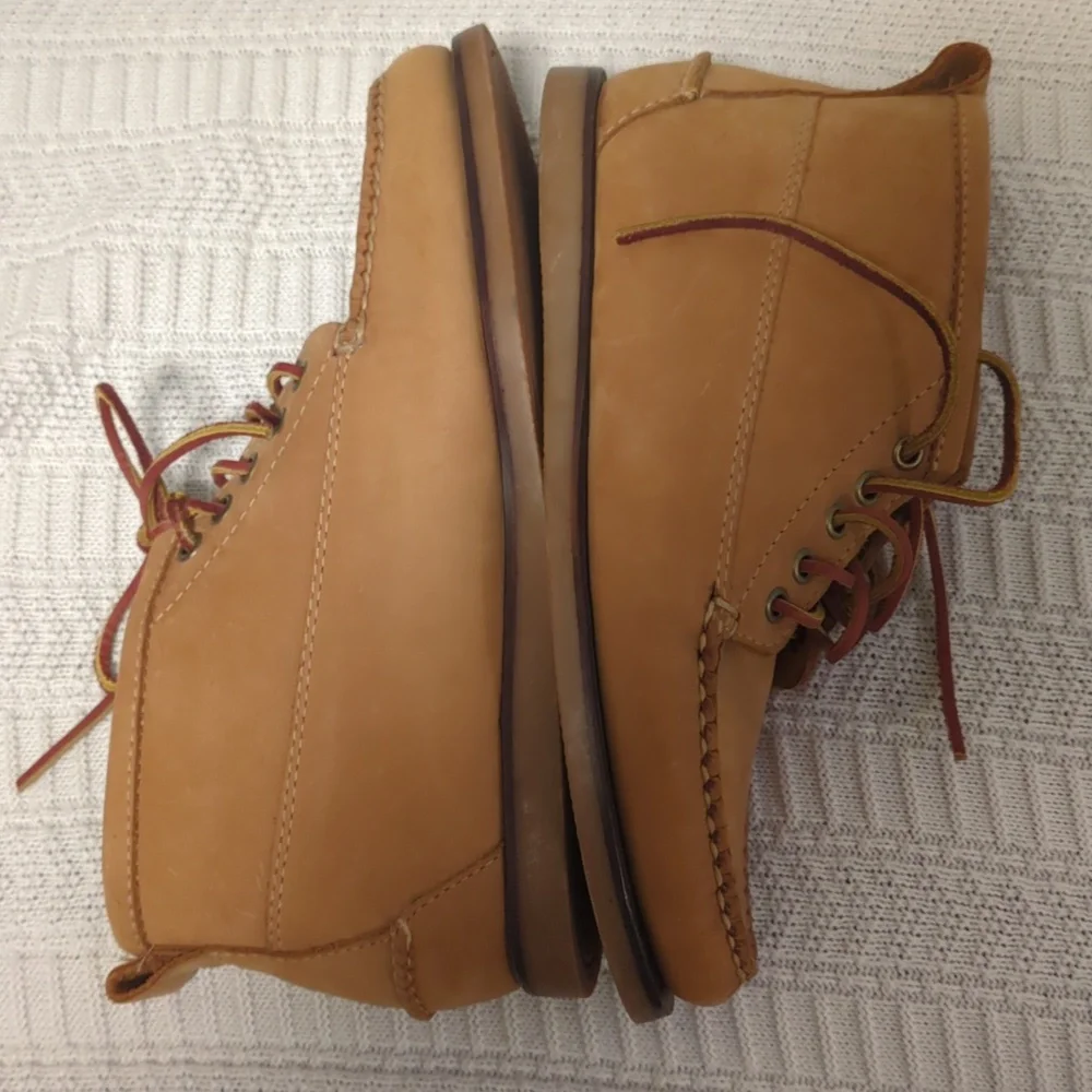 LL Bean Signature Tan Leather Chukka Boots | NWOT | Pristine Soles | Men’s 7